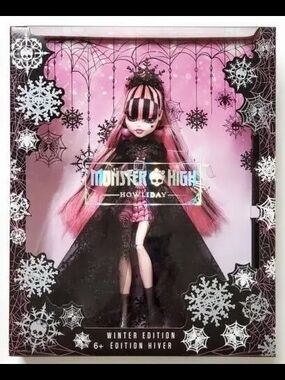 Monster High Howliday Draculaura NIB